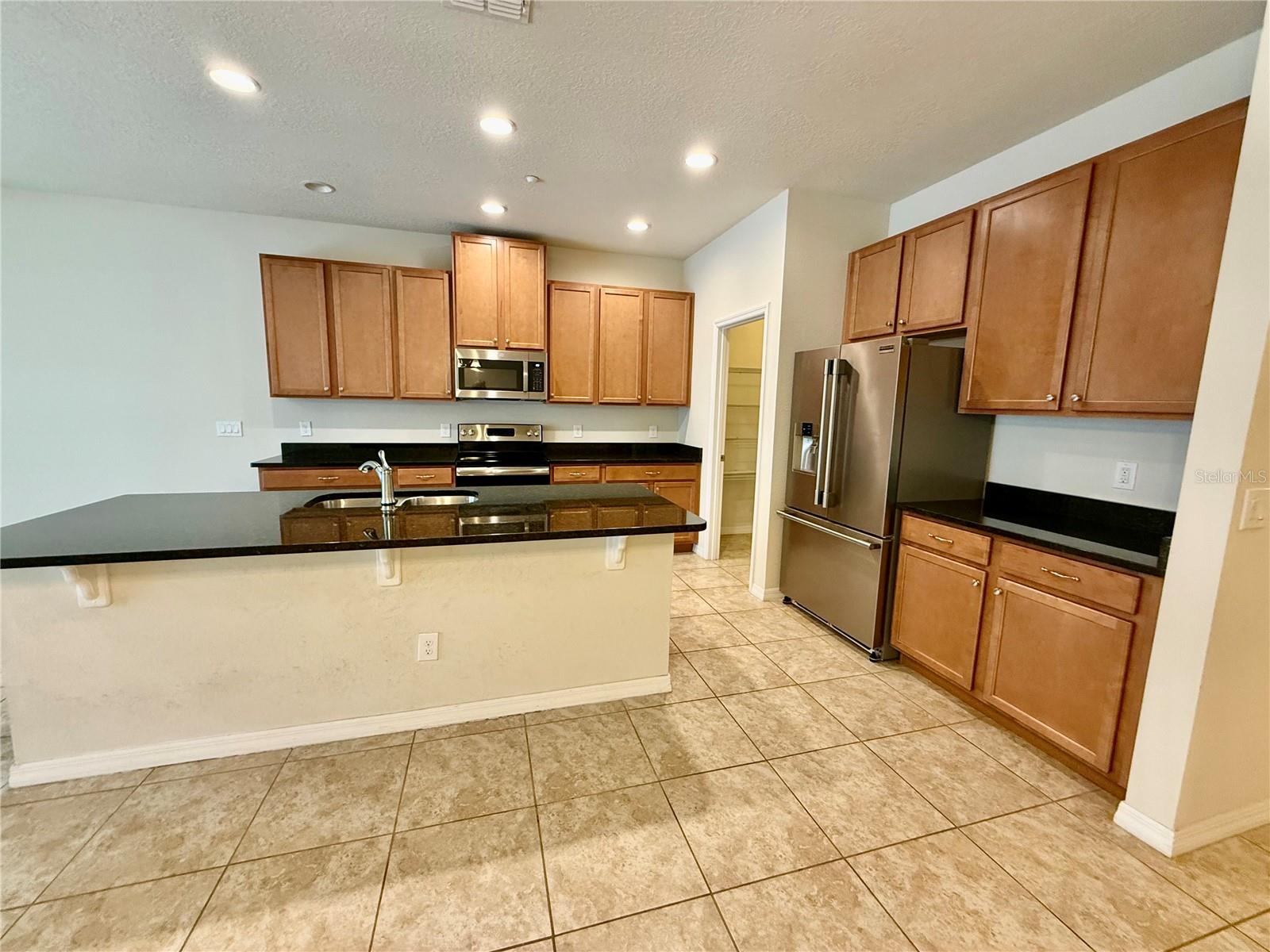 ALOMA TRAILS - Residential