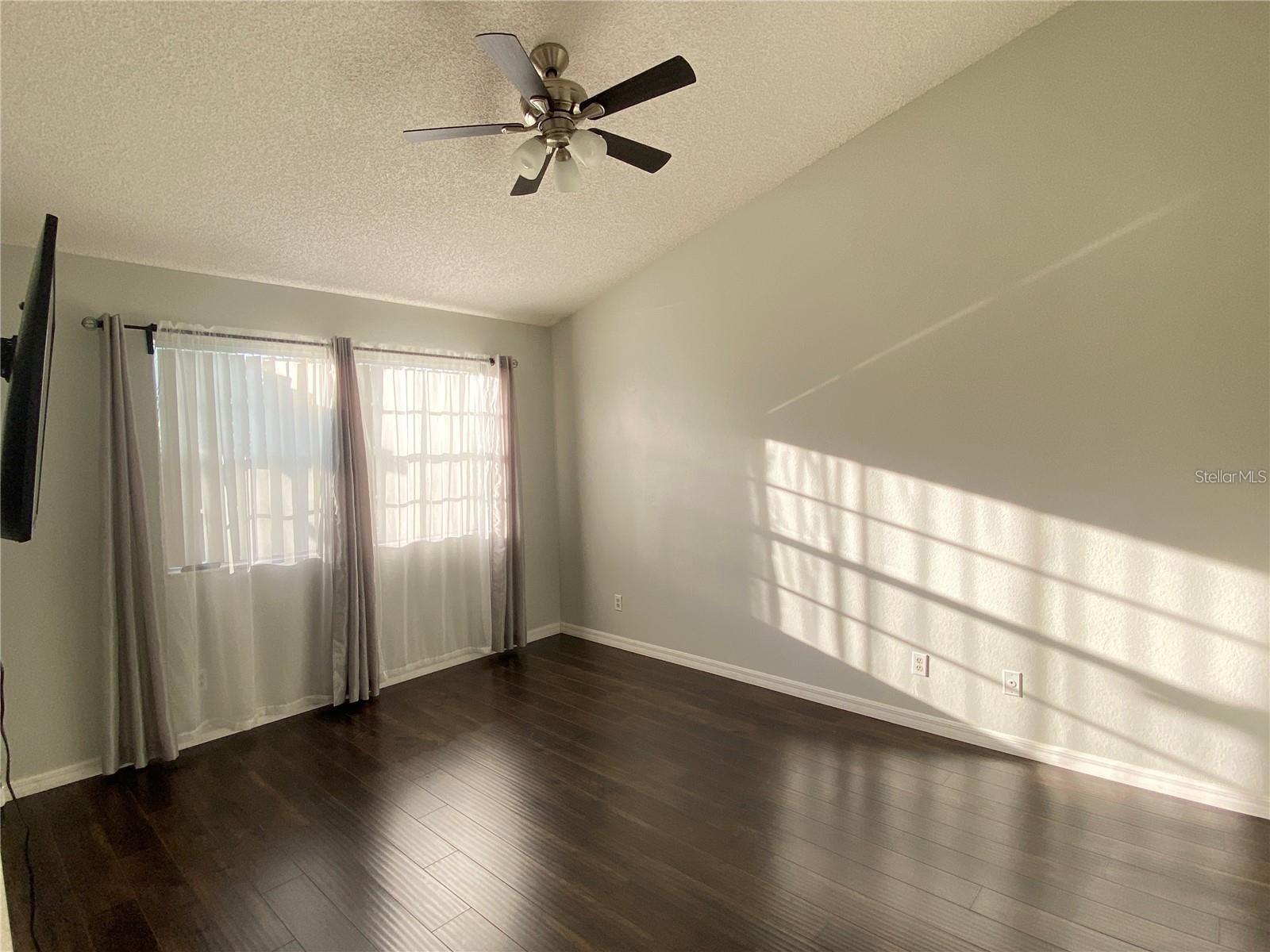 WEKIVA RESERVE UNIT 2 - Residential Lease