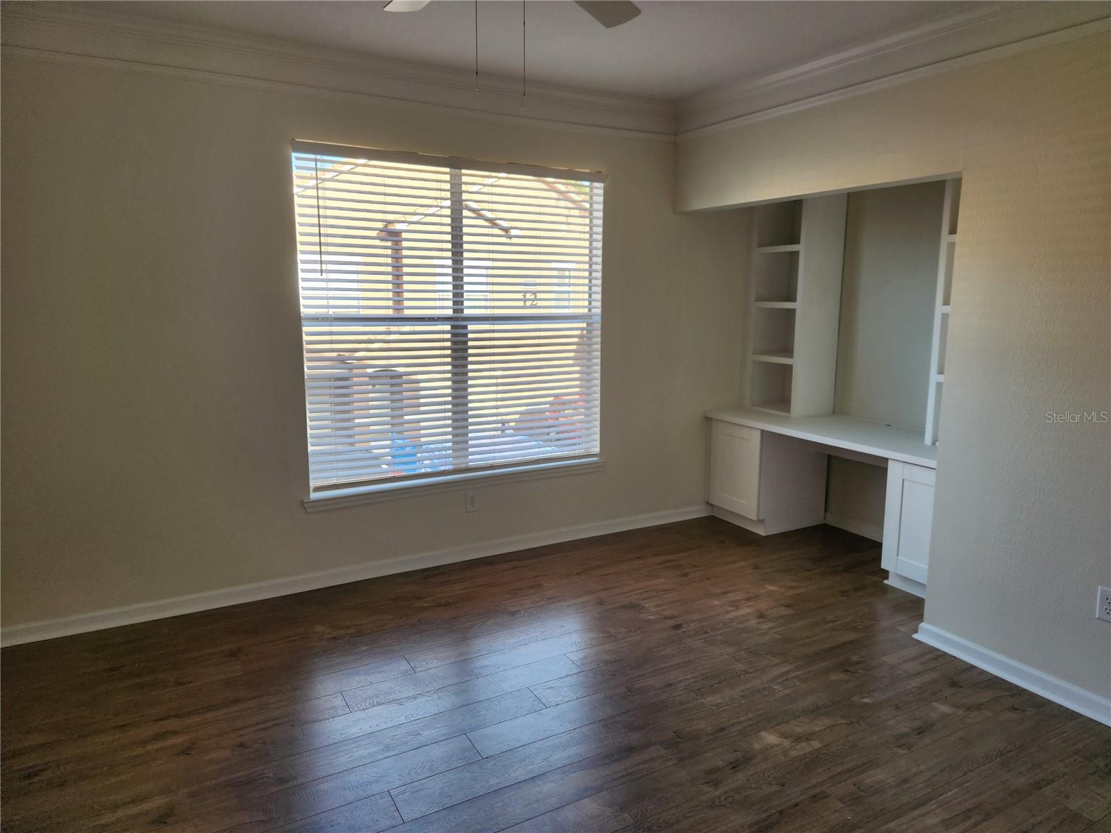 MIRABELLA - Residential Lease