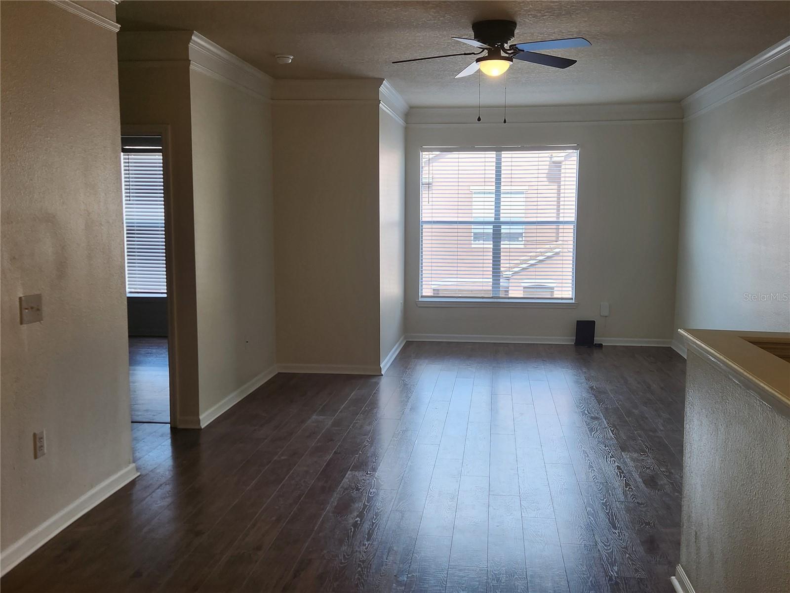 MIRABELLA - Residential Lease