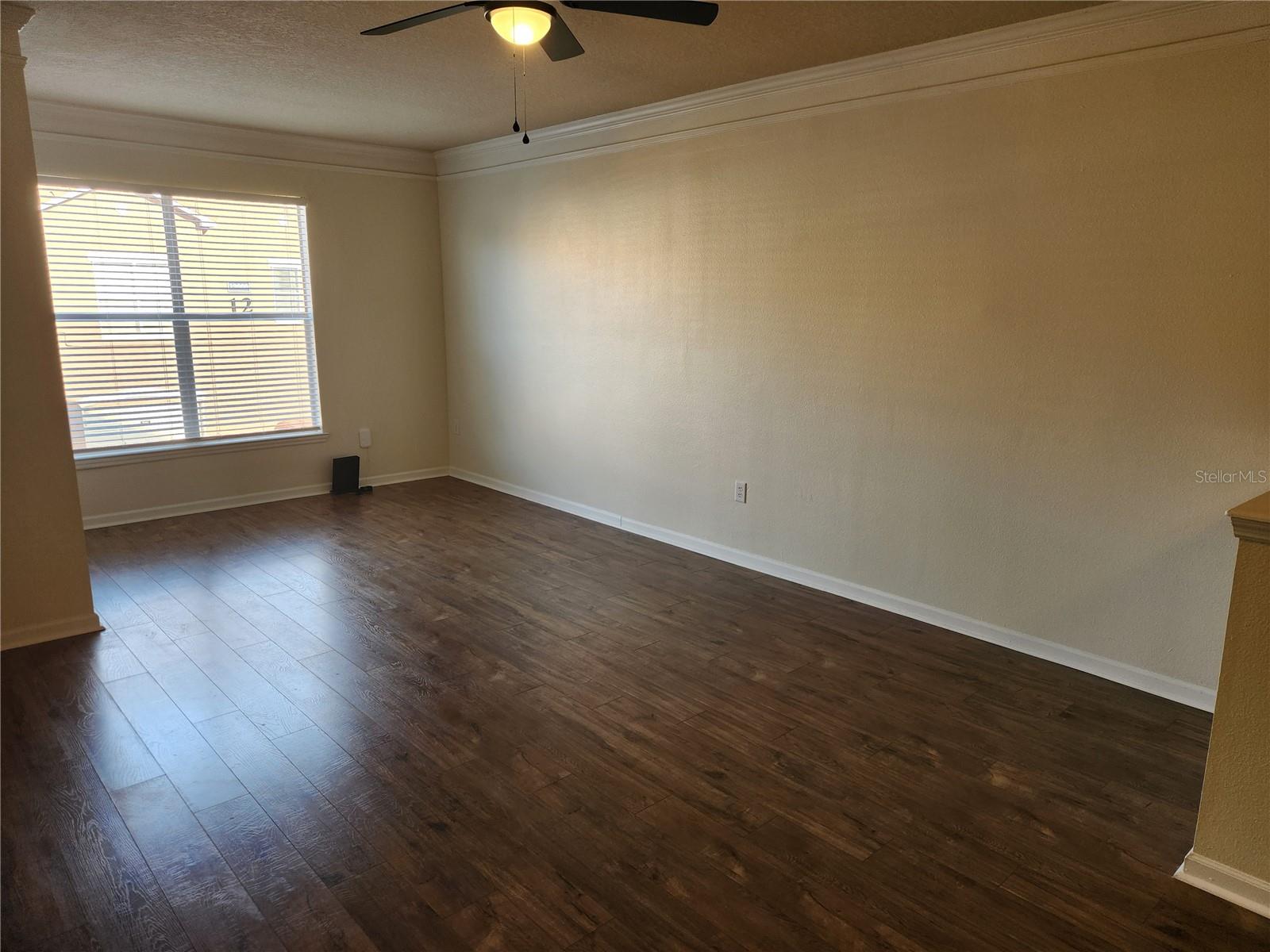 MIRABELLA - Residential Lease