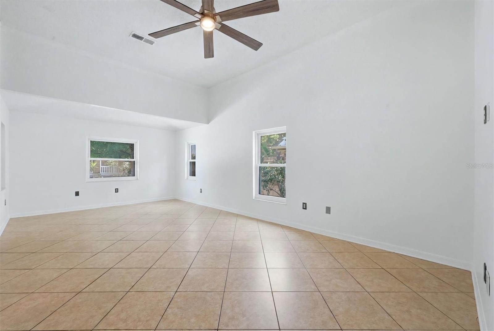 PETROUTSA BROTHERS SUB - Residential