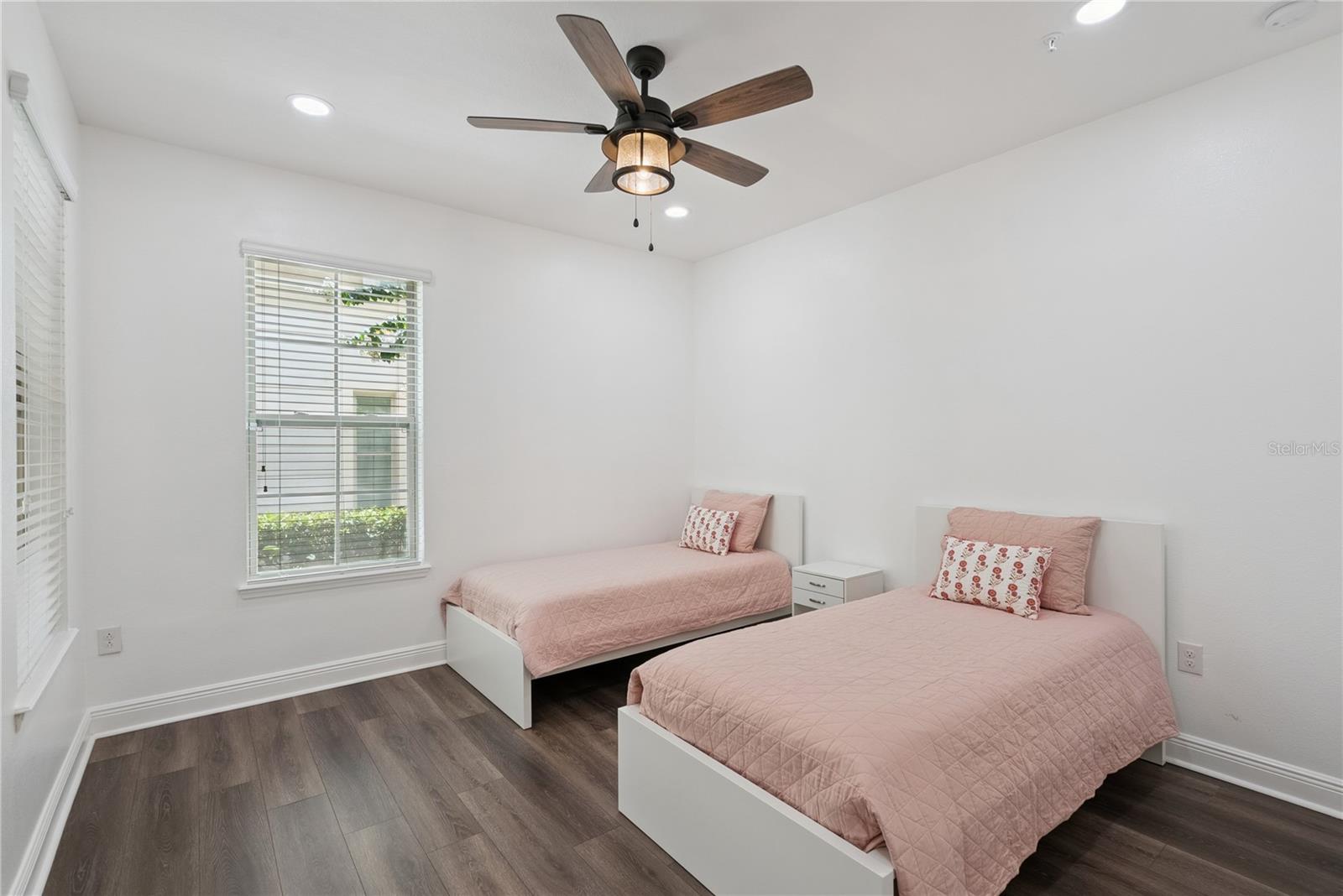 FOUNTAIN PARKE AT LAKE MARY PH 2 - Residential