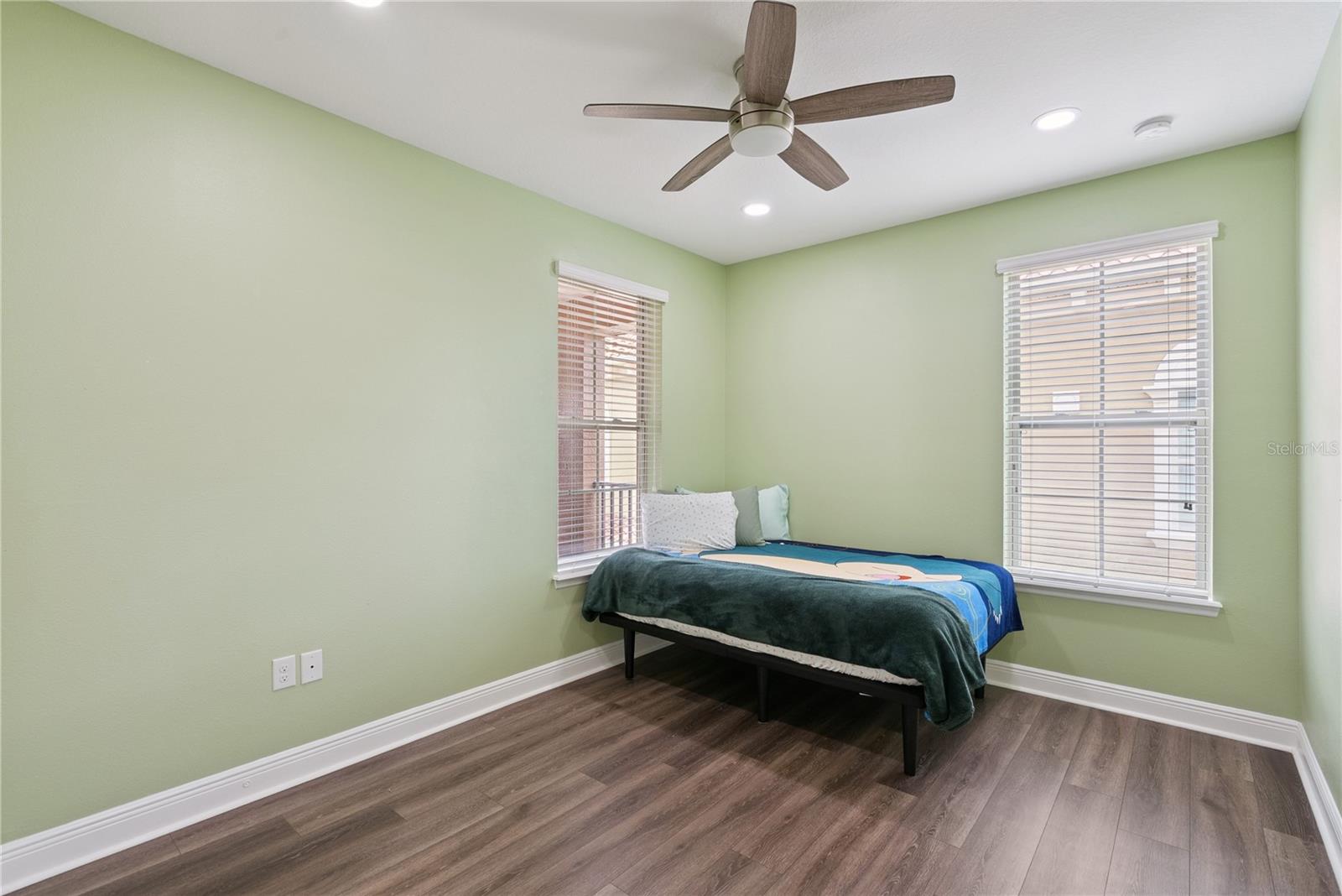 FOUNTAIN PARKE AT LAKE MARY PH 2 - Residential