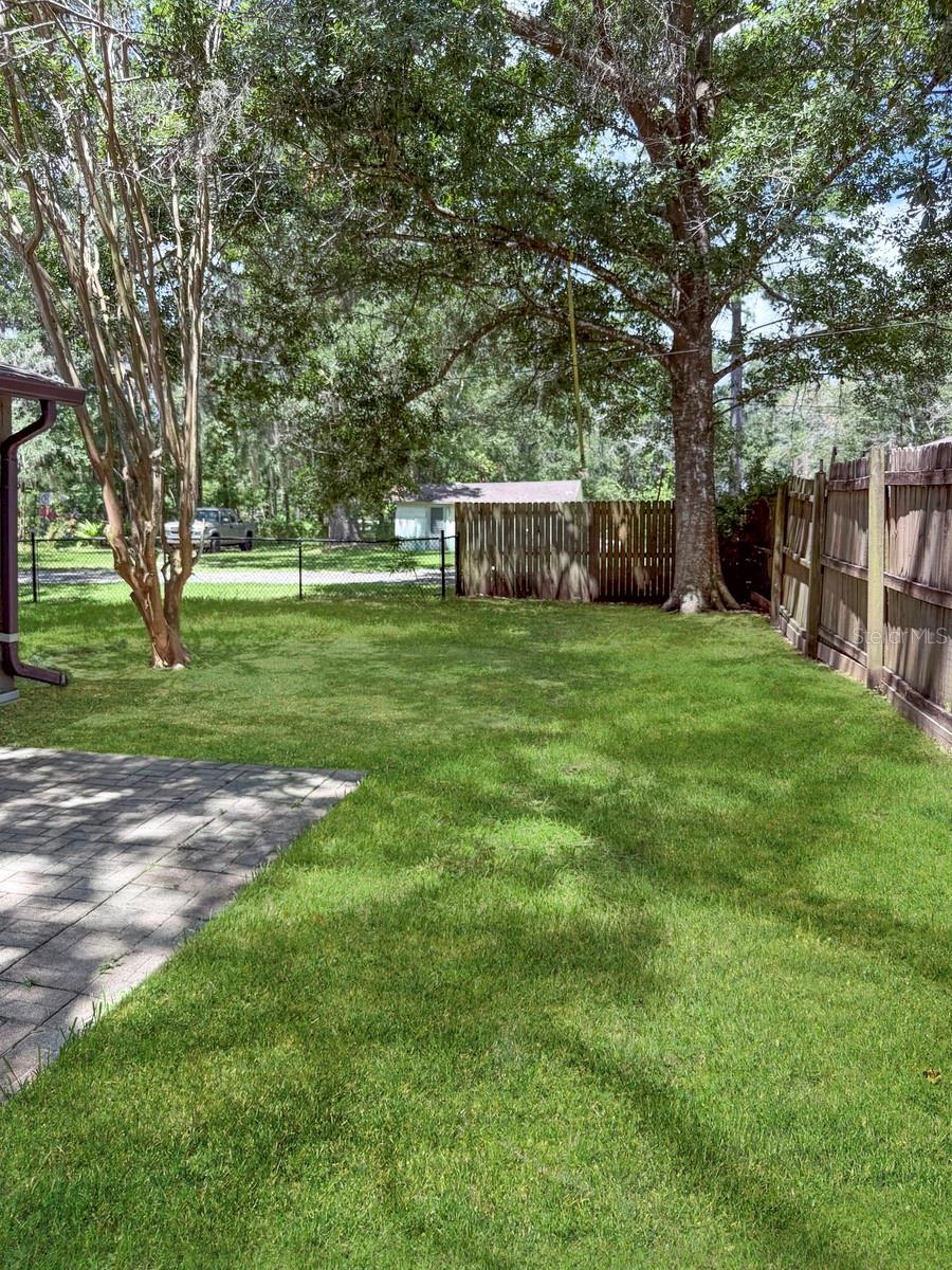 HIGHLAND OAKS - Residential