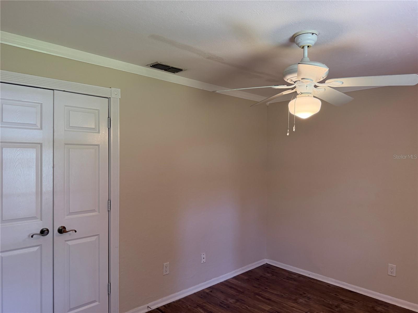 HIGHLAND OAKS - Residential