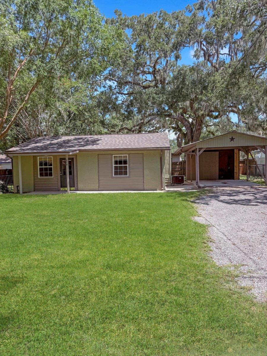 HIGHLAND OAKS - Residential