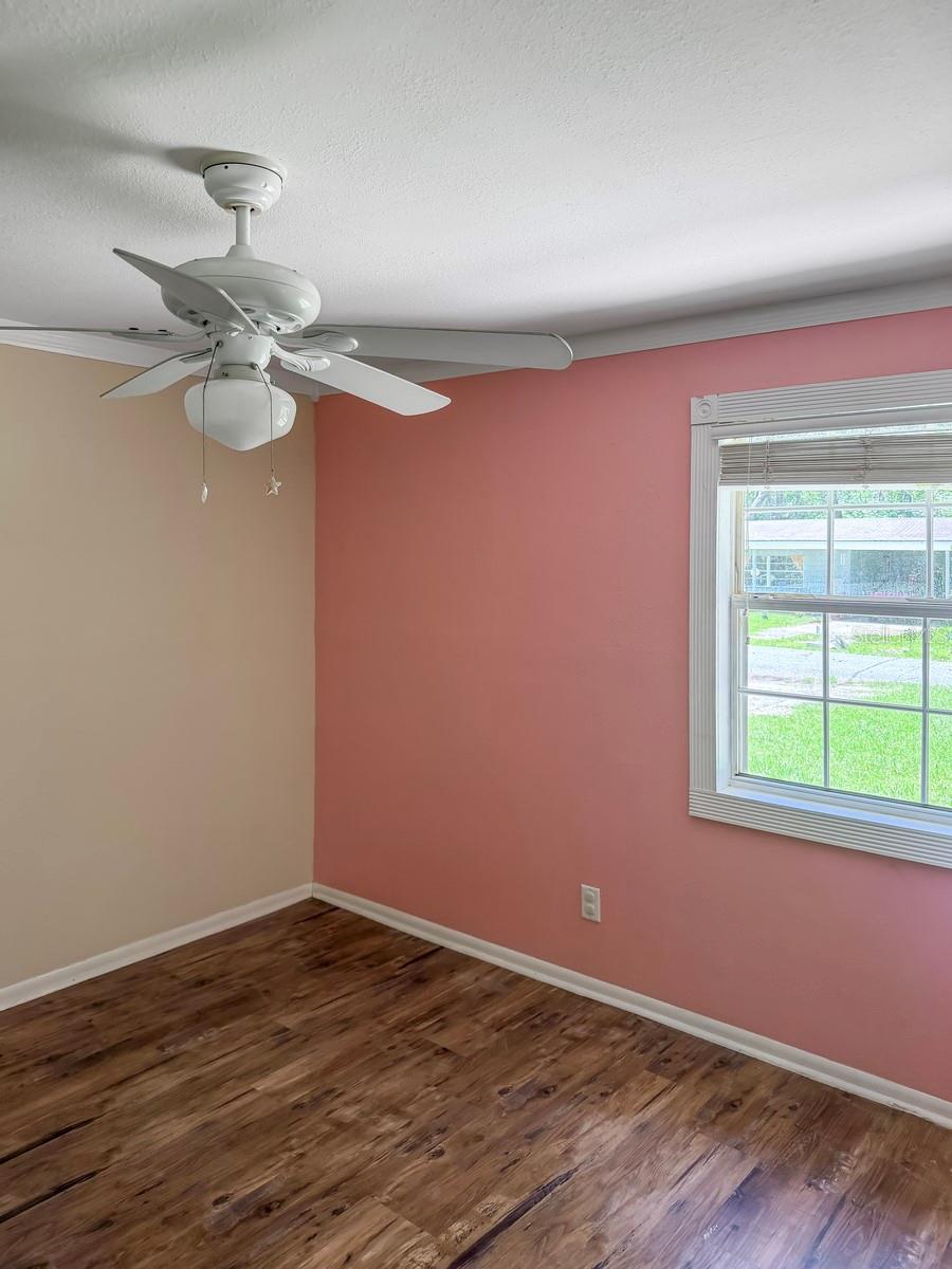 HIGHLAND OAKS - Residential
