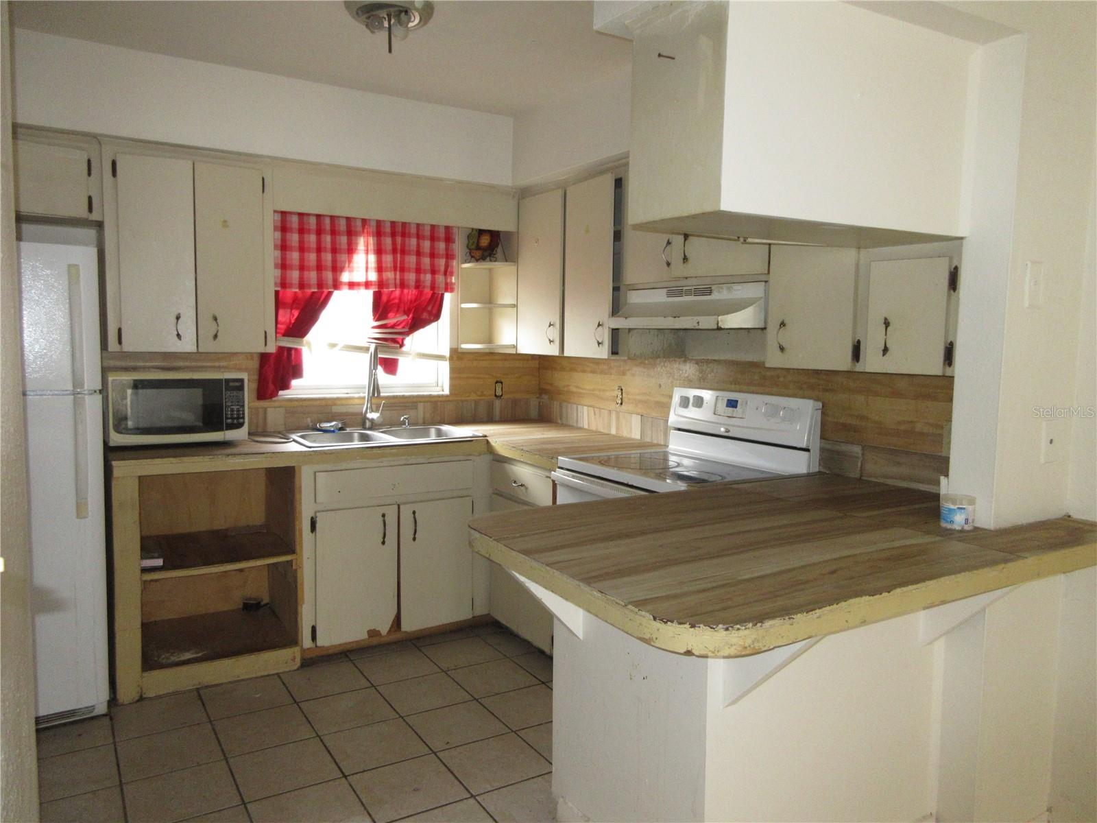 SECRET COVE HOMEOWNERS ASSOCIATION - Residential Income