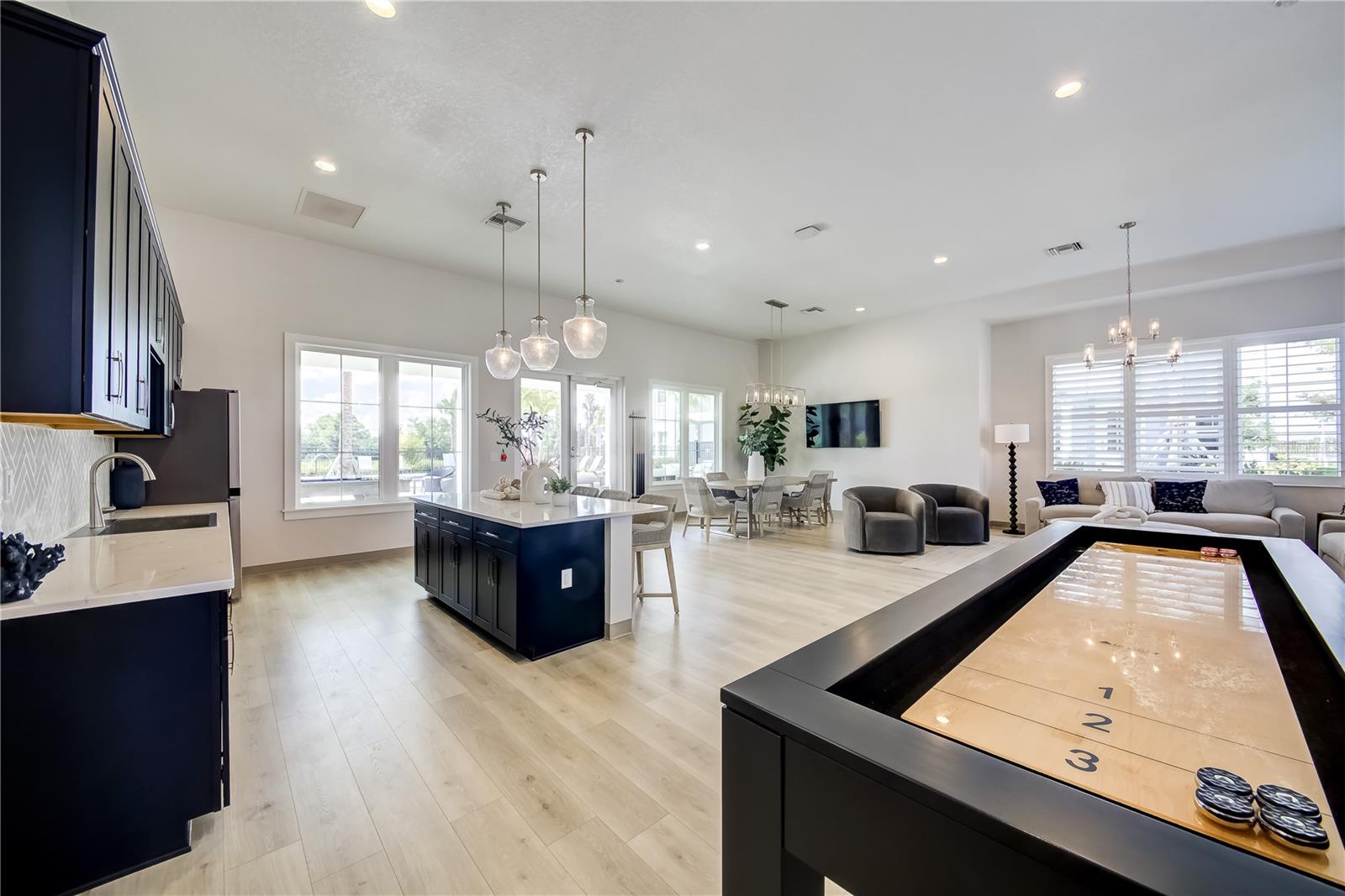 BUNGALOW WALK LAKEWOOD RANCH NEIGHBORHOOD - Residential