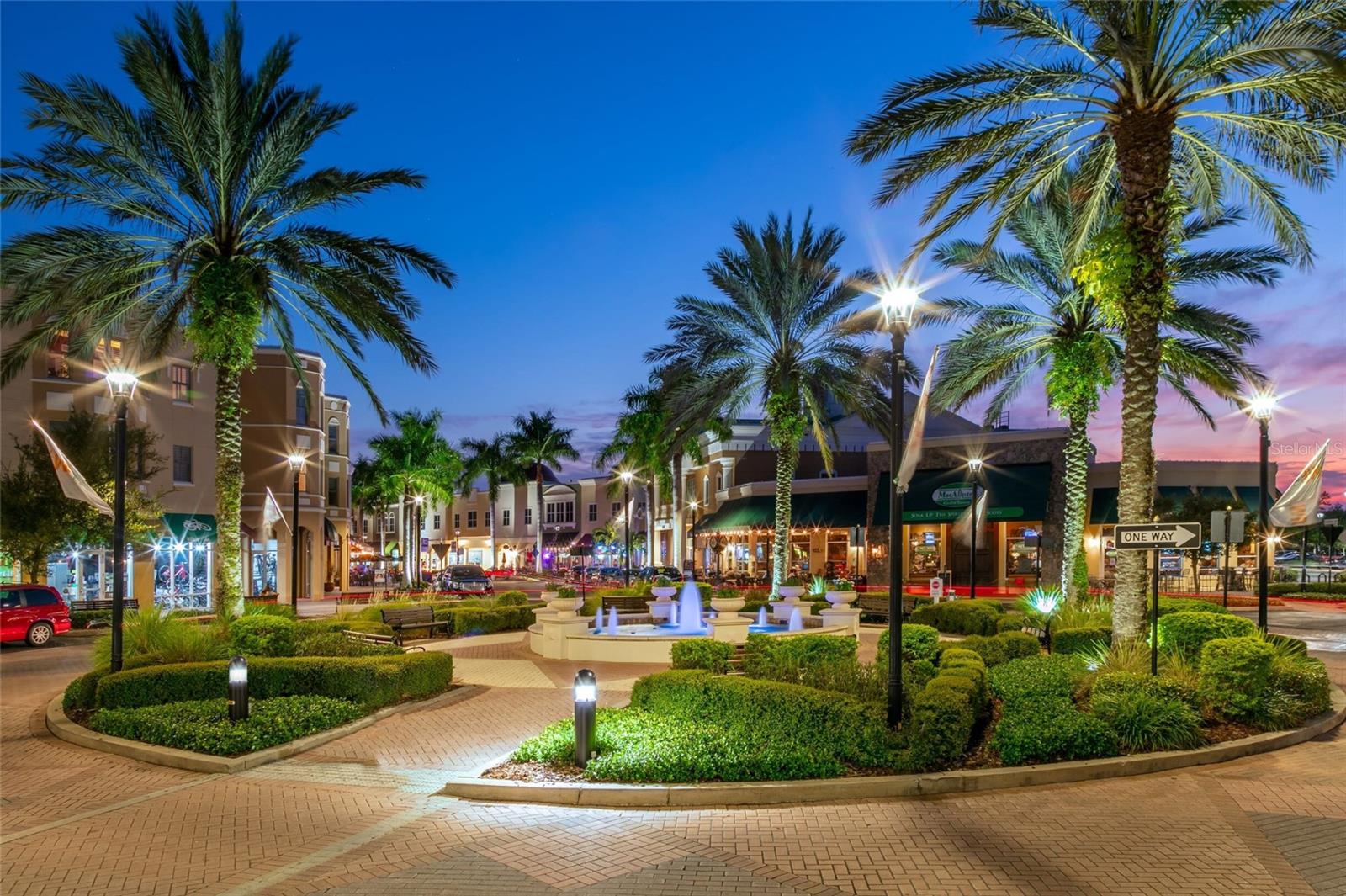 BUNGALOW WALK LAKEWOOD RANCH NEIGHBORHOOD - Residential