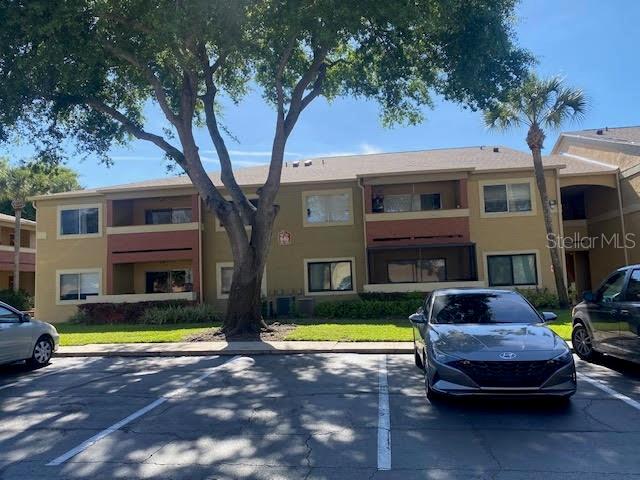 OXFORD SQUARE CONDO - Residential