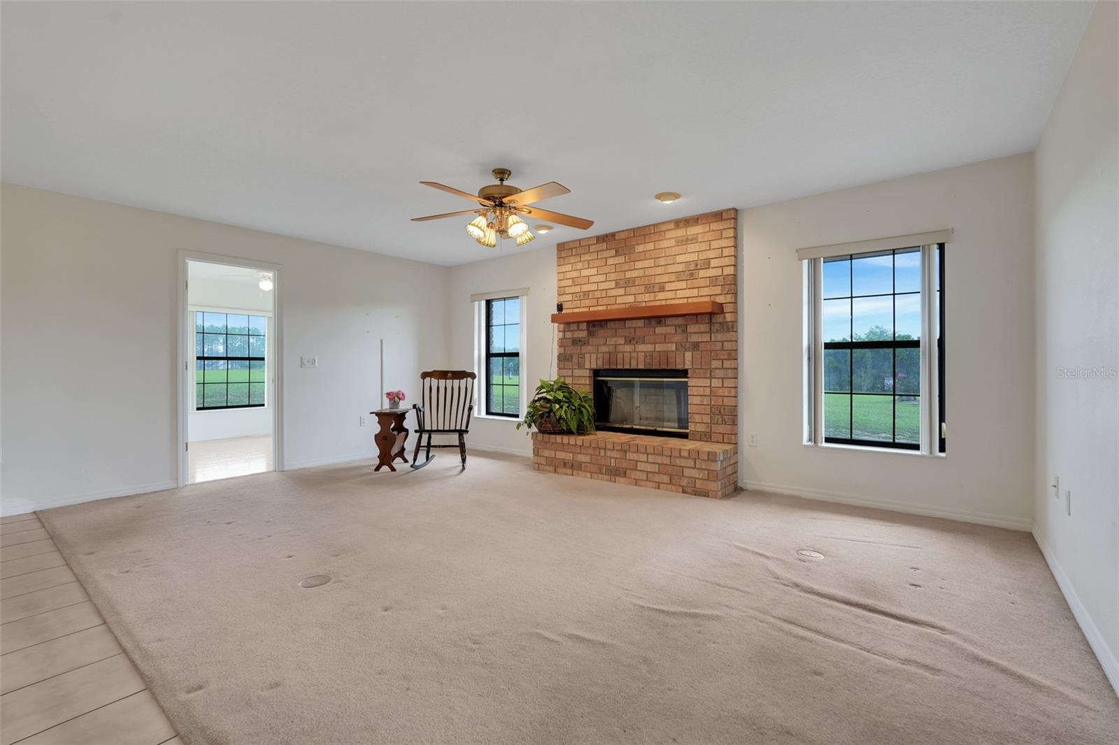 ACREAGE & UNREC - Residential