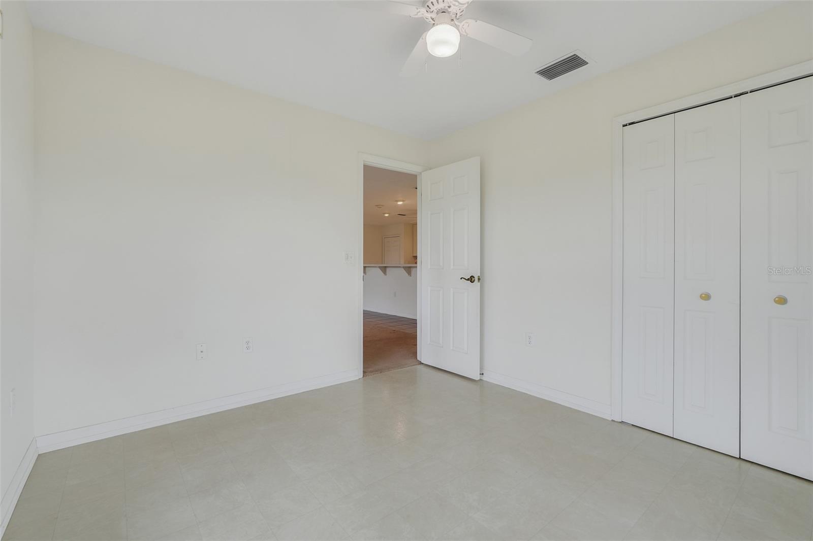 ACREAGE & UNREC - Residential