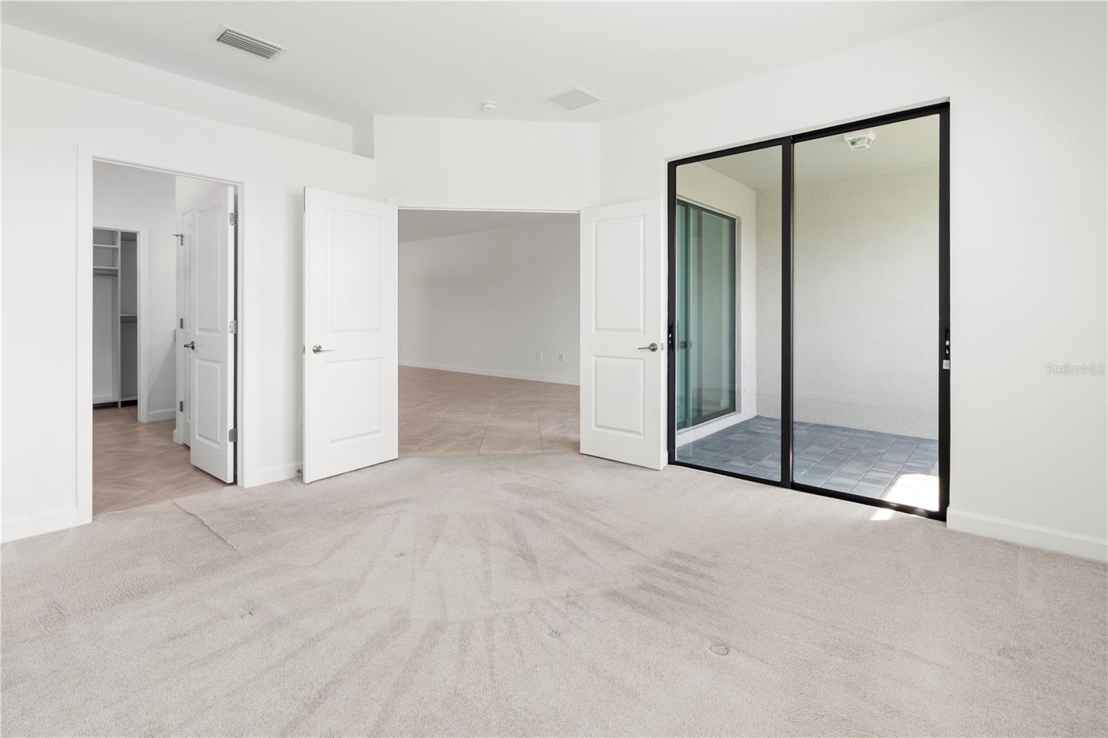 LORRAINE LAKES PH I - Residential