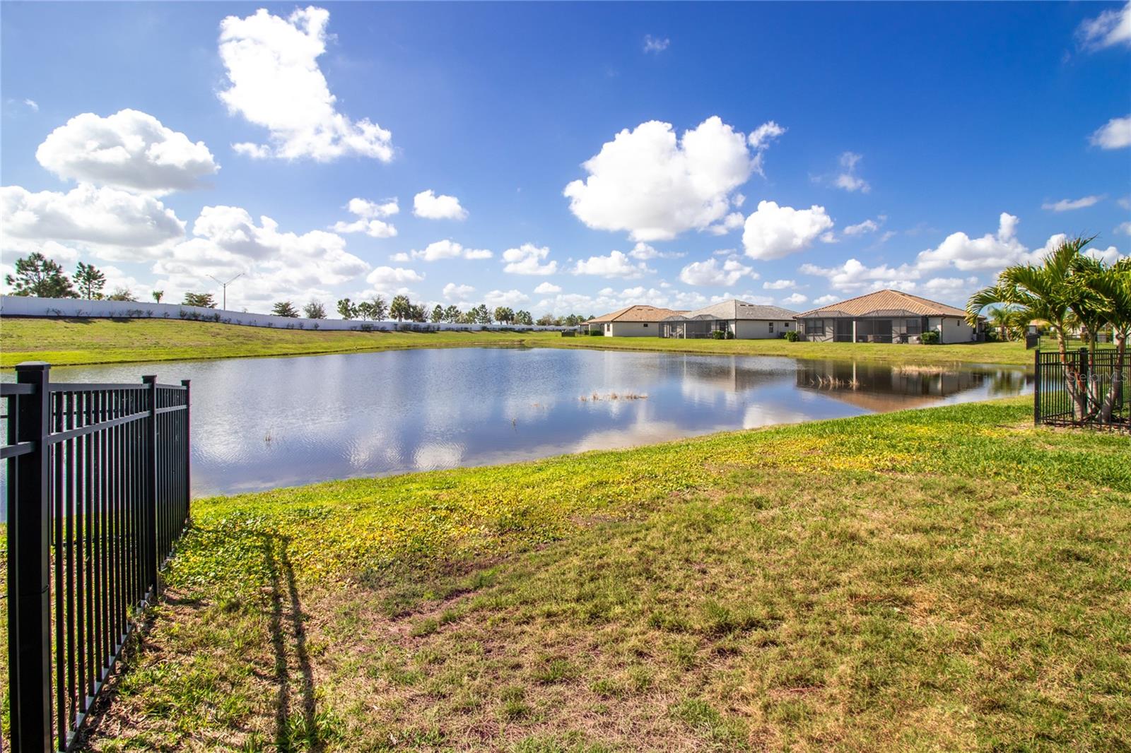 LORRAINE LAKES PH I - Residential