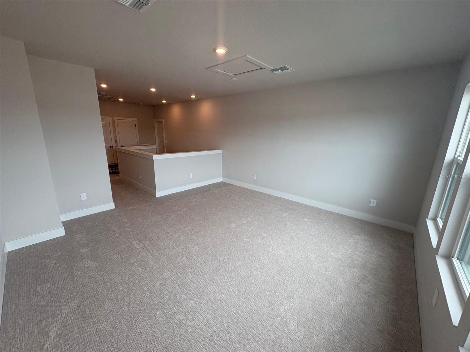 LAKEVIEW CROSSING - Residential