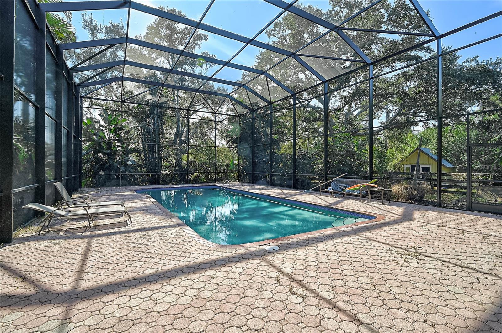 TRINITY ACRES - Residential
