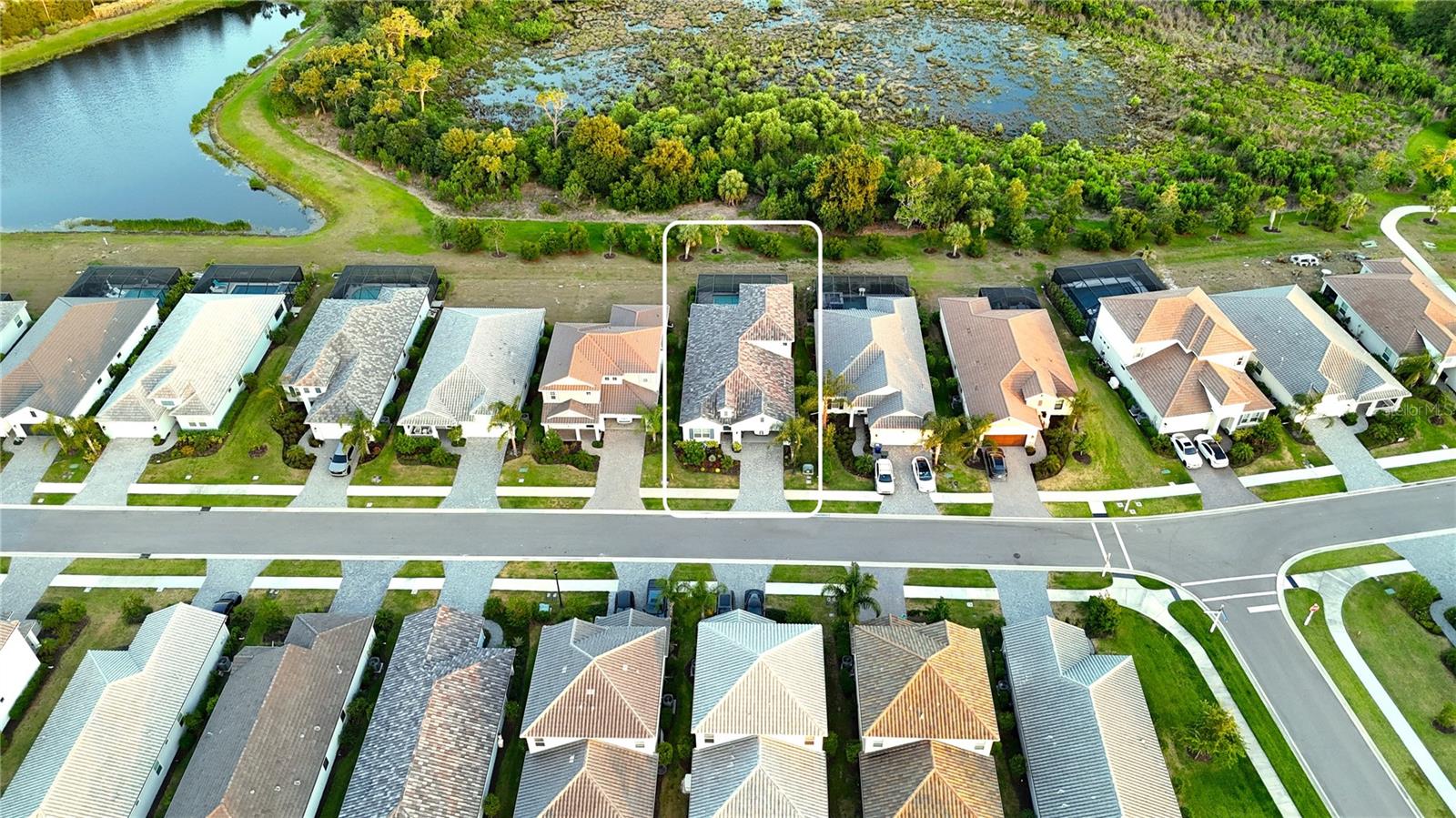 WINDWARD AT LAKEWOOD RANCH - Residential