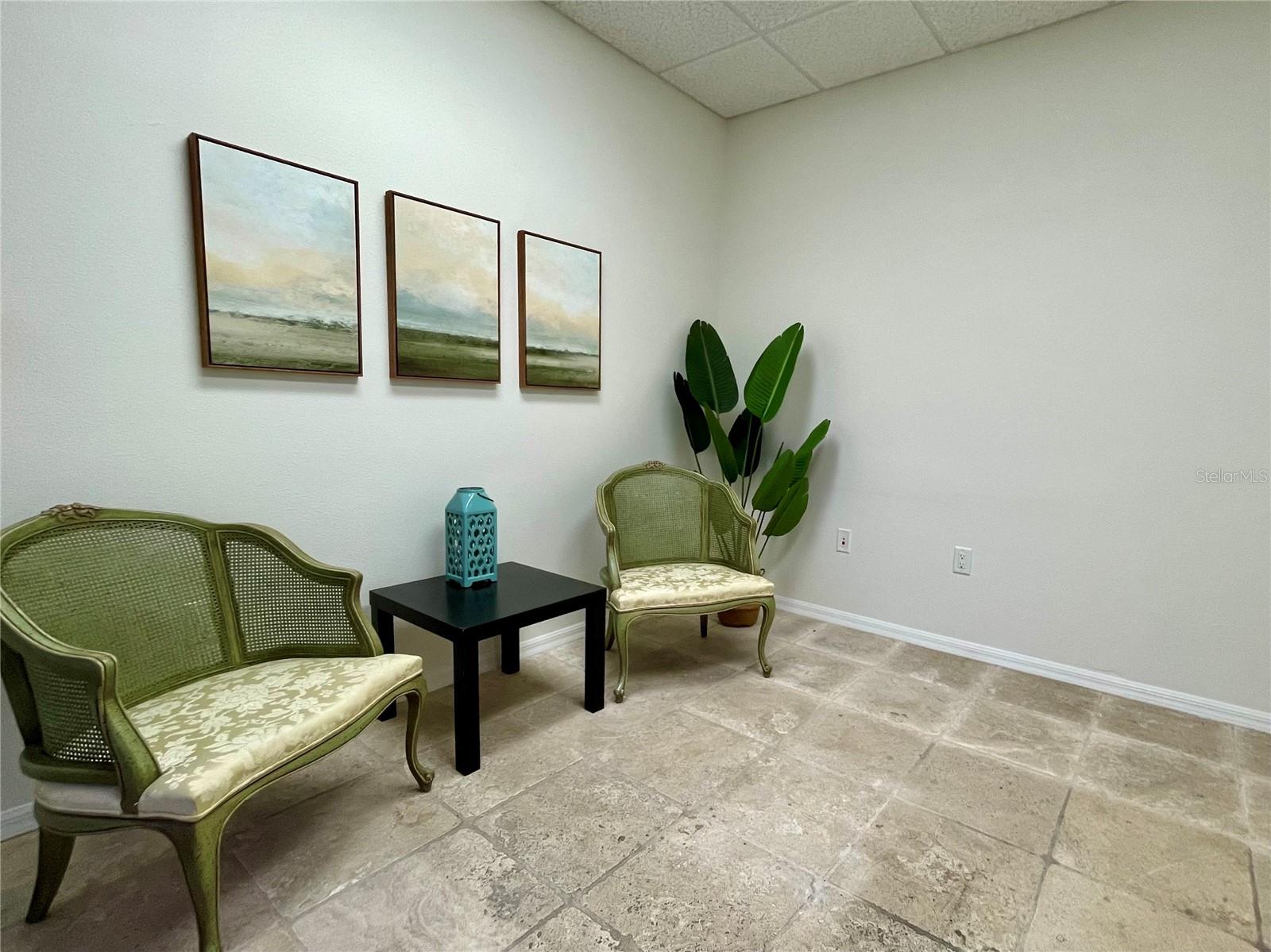 INTERNATIONAL TRADE BLDG SARASOTA - Commercial Sale