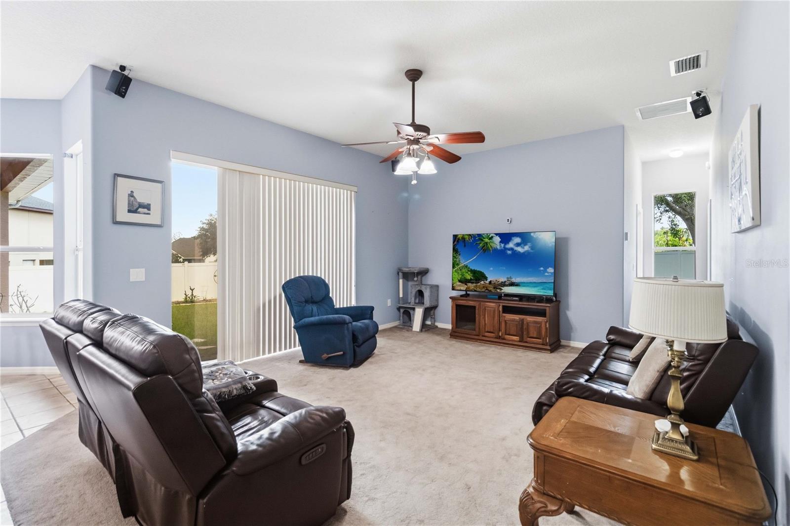 ISLAND POINTE SUB - Residential