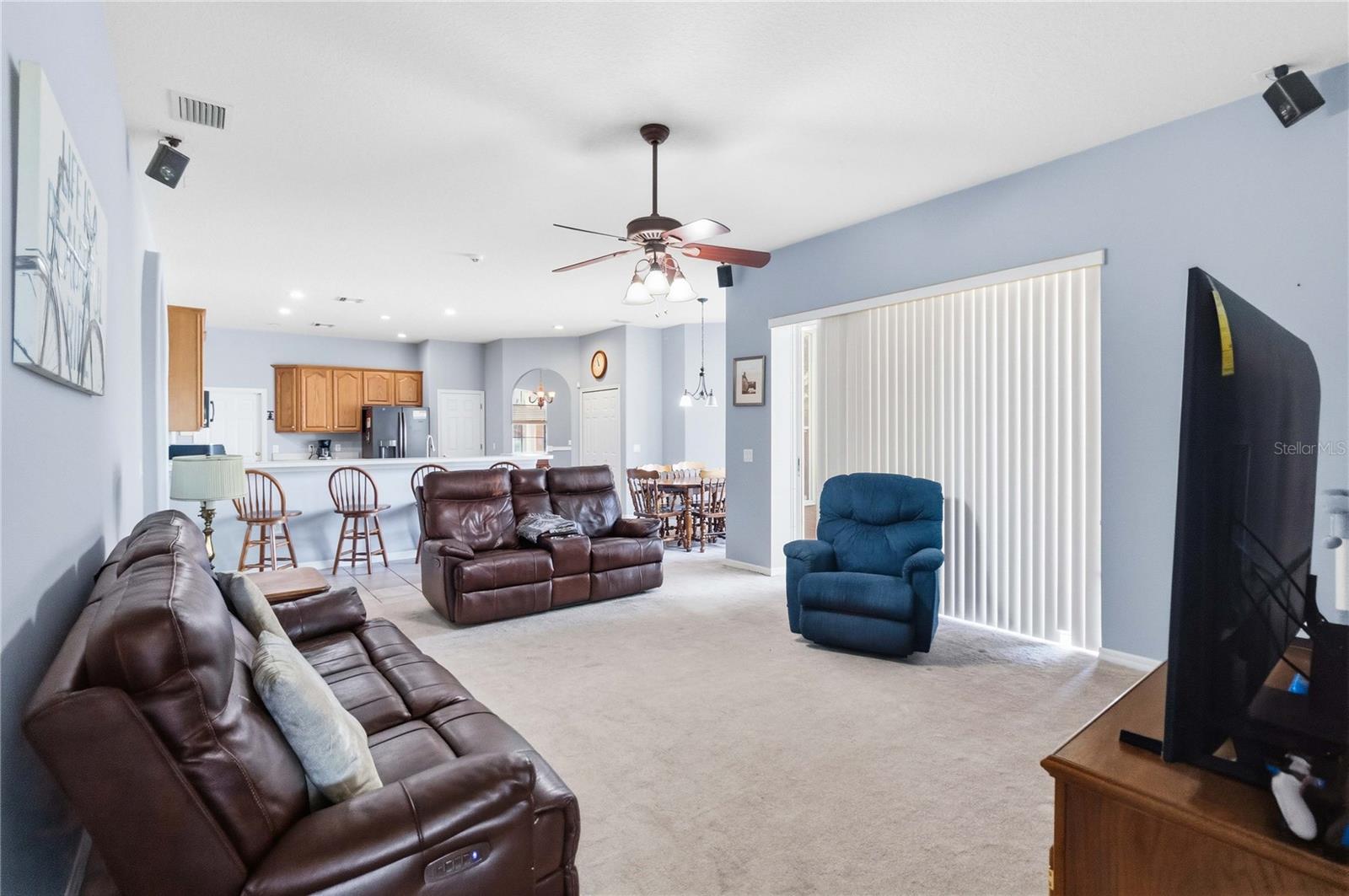 ISLAND POINTE SUB - Residential