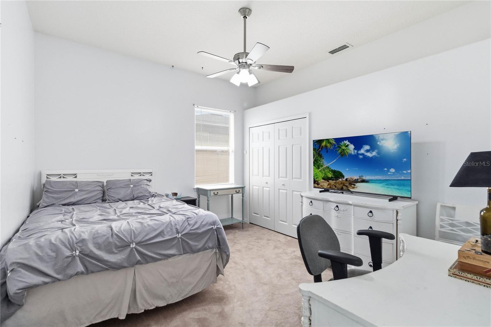 ISLAND POINTE SUB - Residential