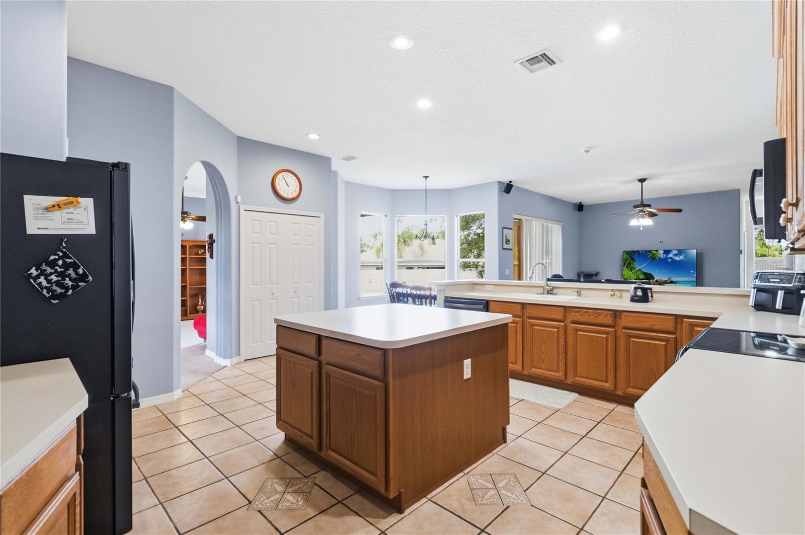 ISLAND POINTE SUB - Residential