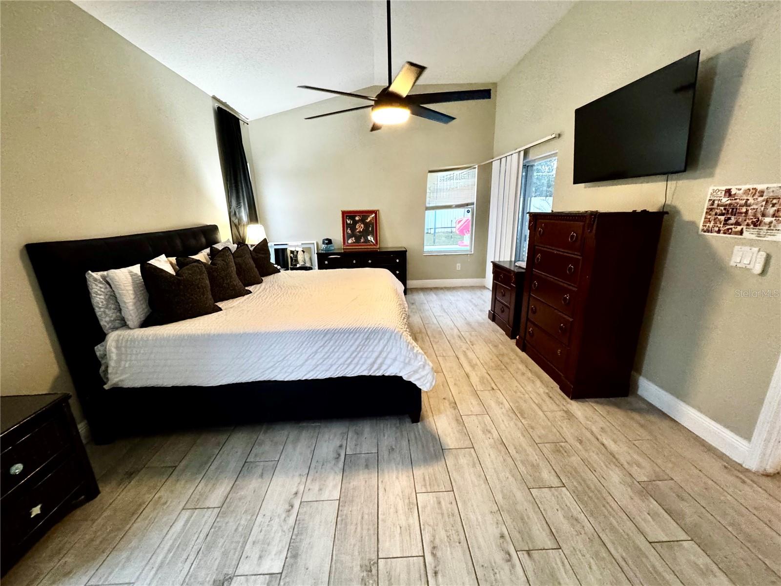 BEECHWOODS - Residential