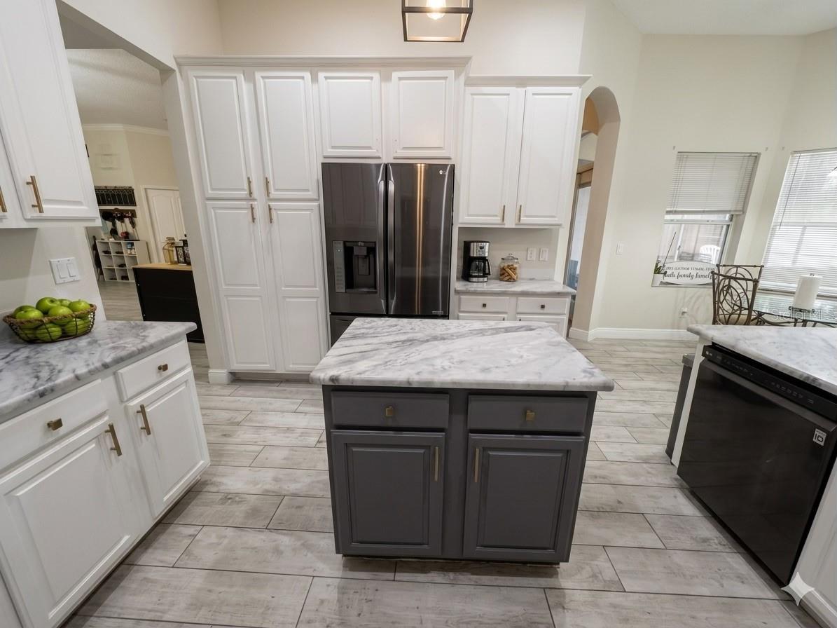 BEECHWOODS - Residential
