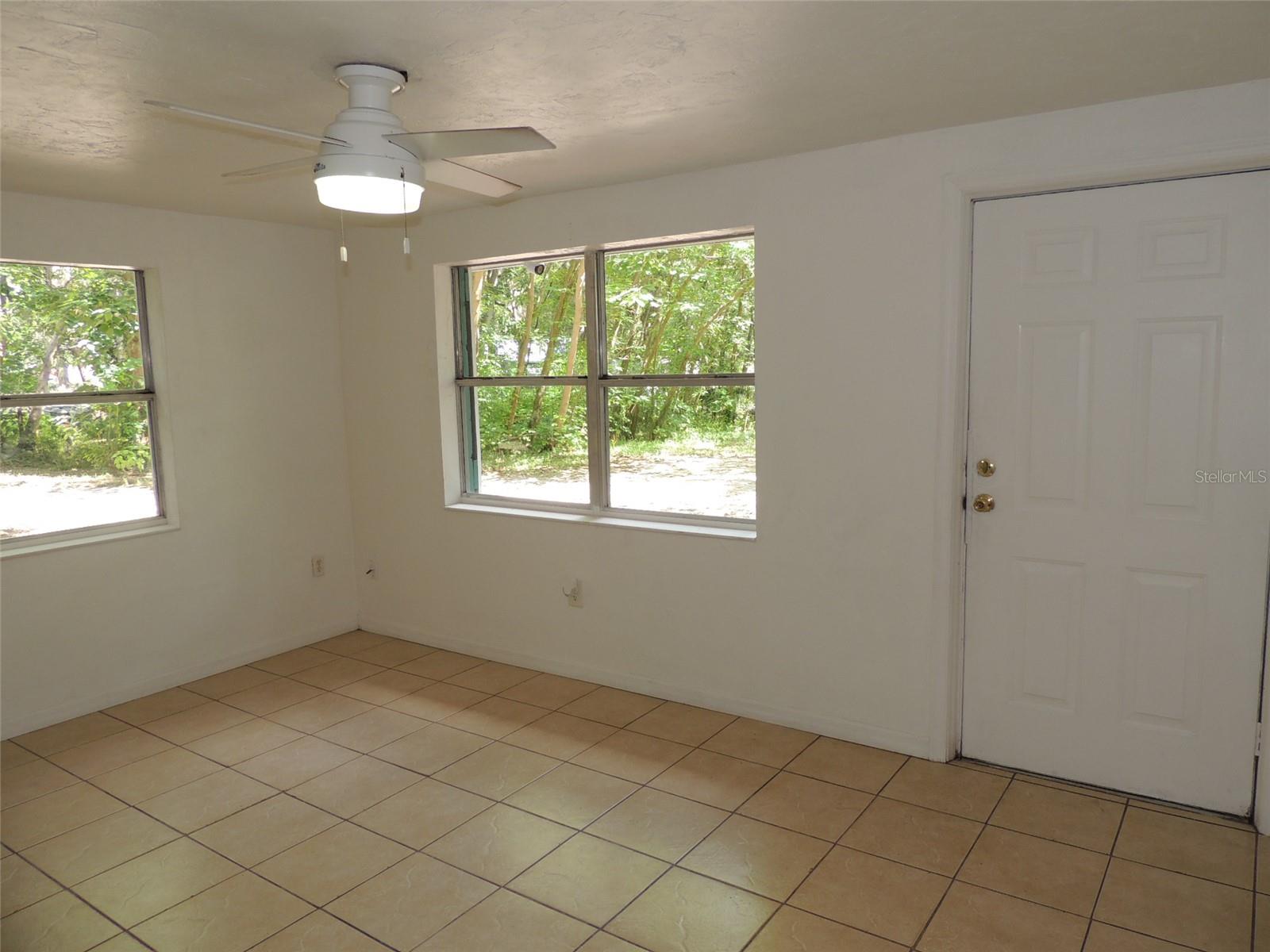 EAST WILLISTON - Residential