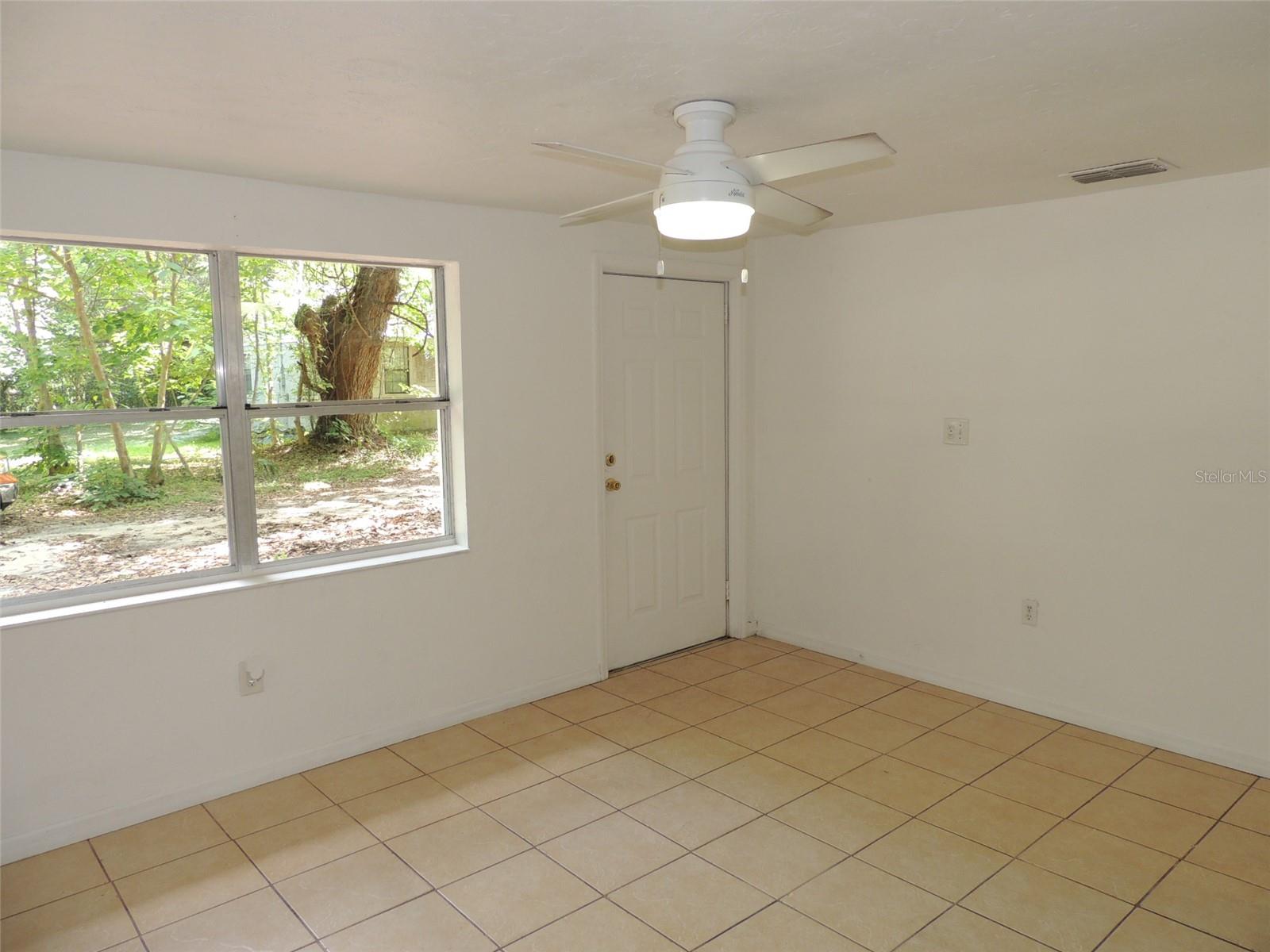 EAST WILLISTON - Residential