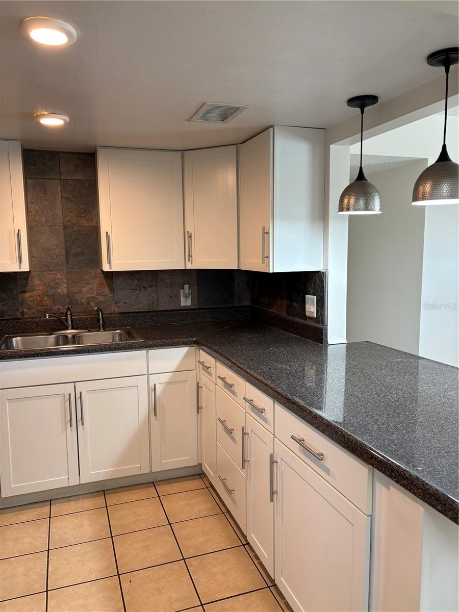 BEACH PLAZA SEC OF ST PETE BEACH - Residential Lease