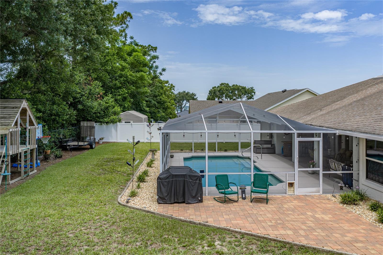 OLD NICHOLS GROVE - Residential