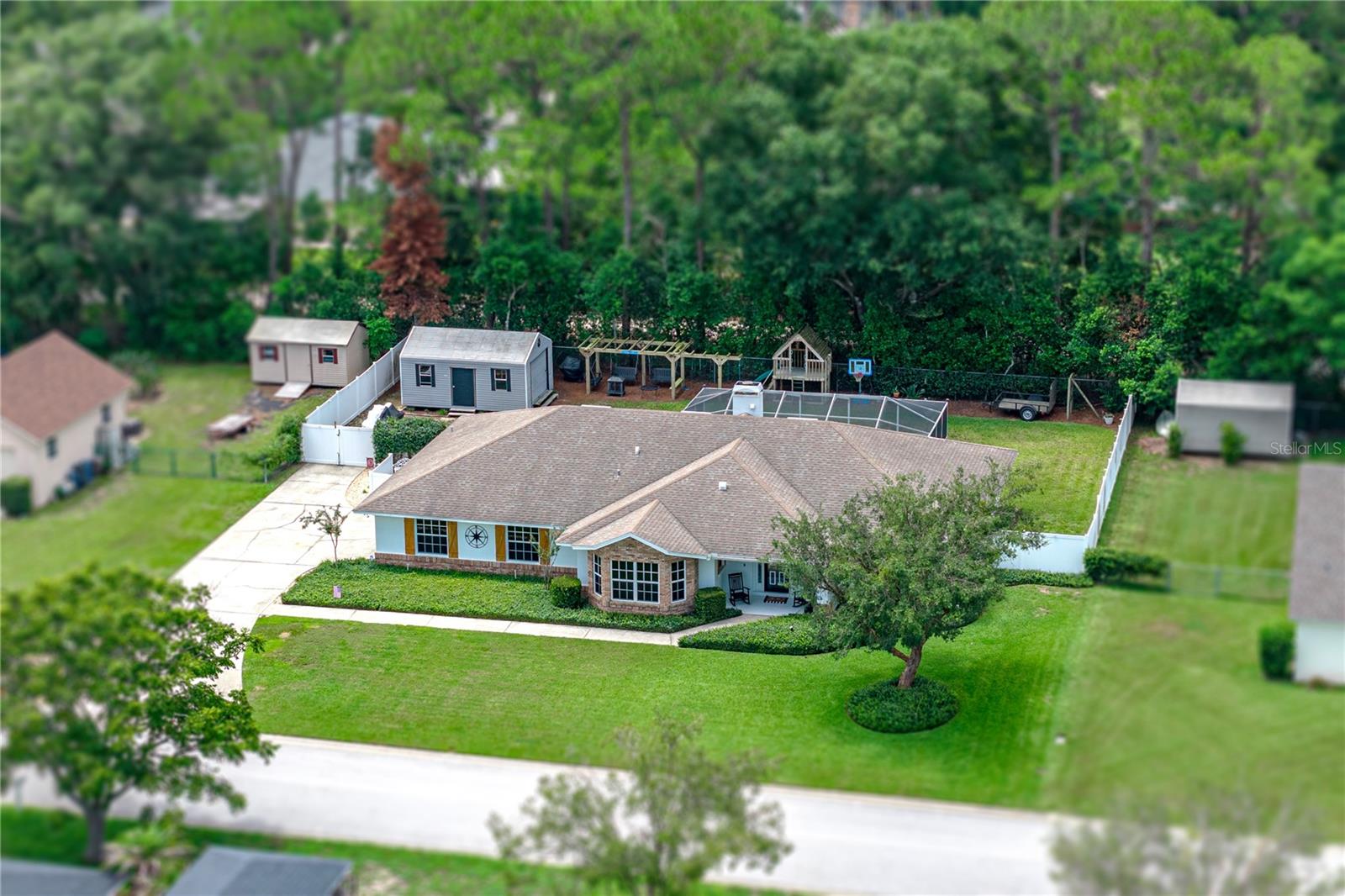 OLD NICHOLS GROVE - Residential