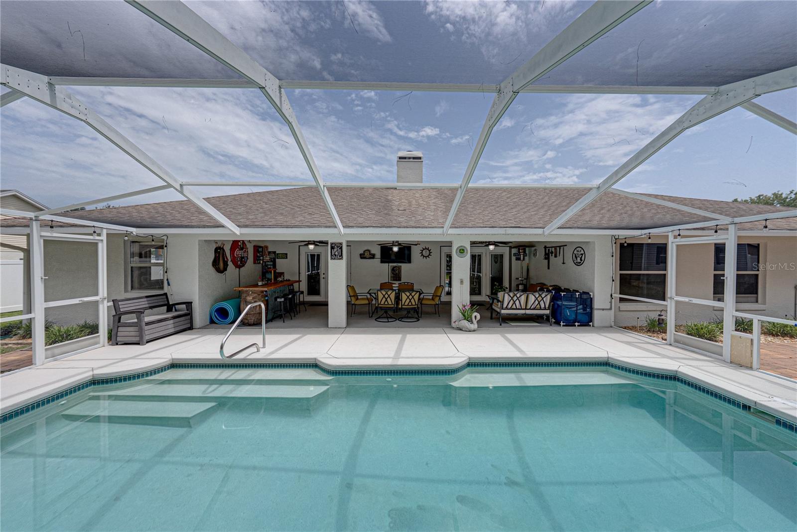 OLD NICHOLS GROVE - Residential