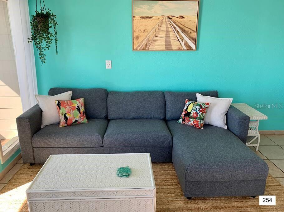 SAILPORT RESORT CONDO ON - Residential Income