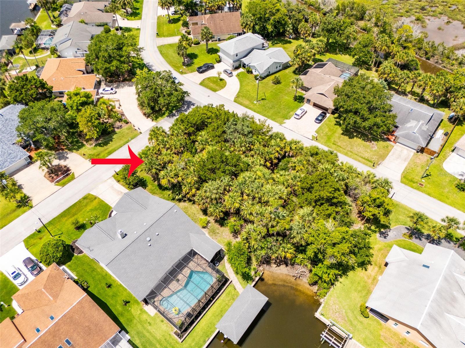 PALM HARBOR - Land