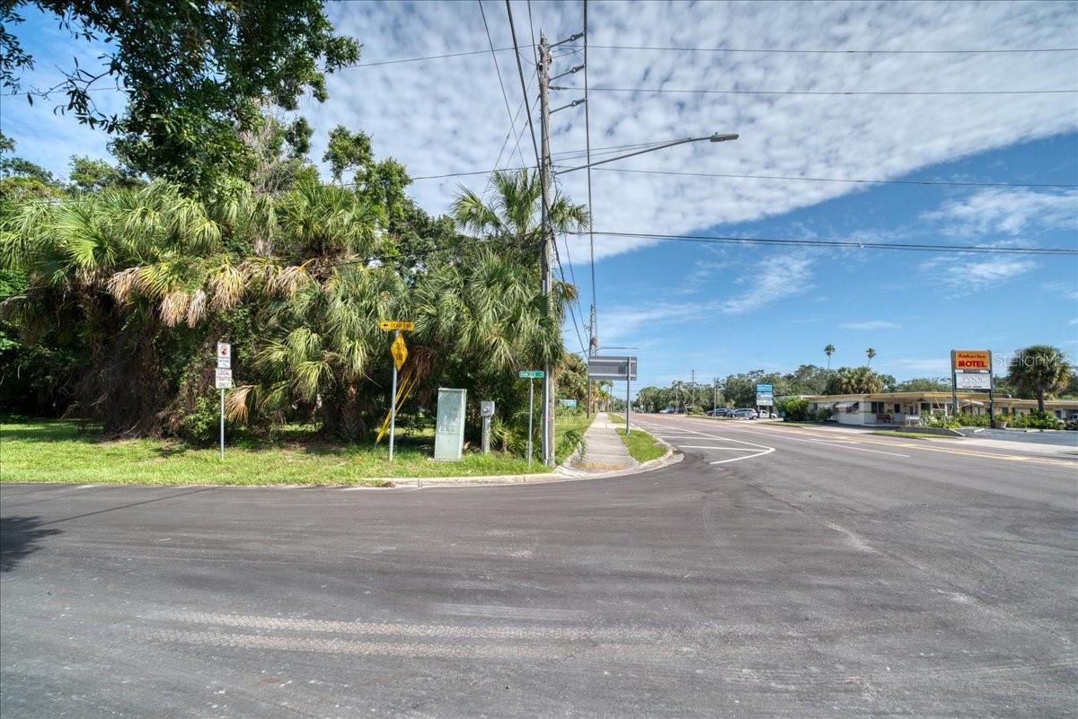 DUNEDIN TOWN OF - Commercial Sale