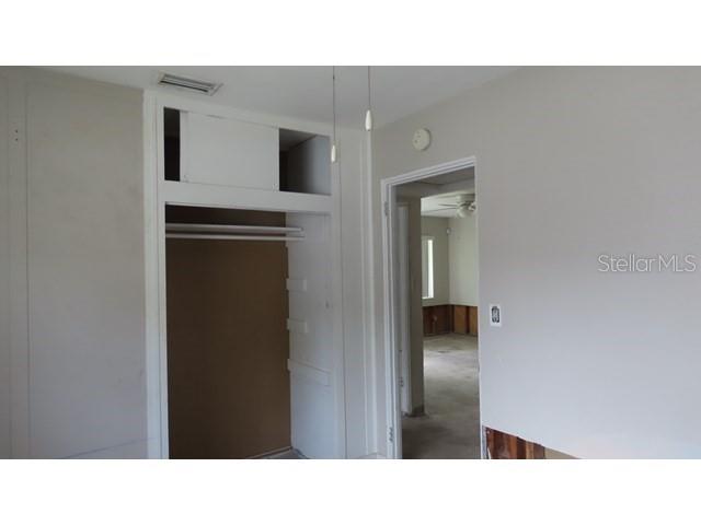 PINELLAS FARMS - Residential