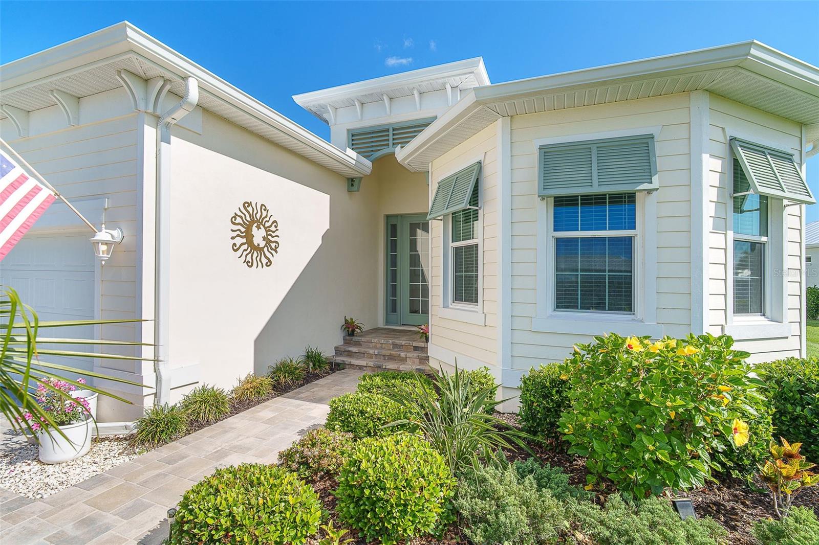 CORAL CAYE - Residential