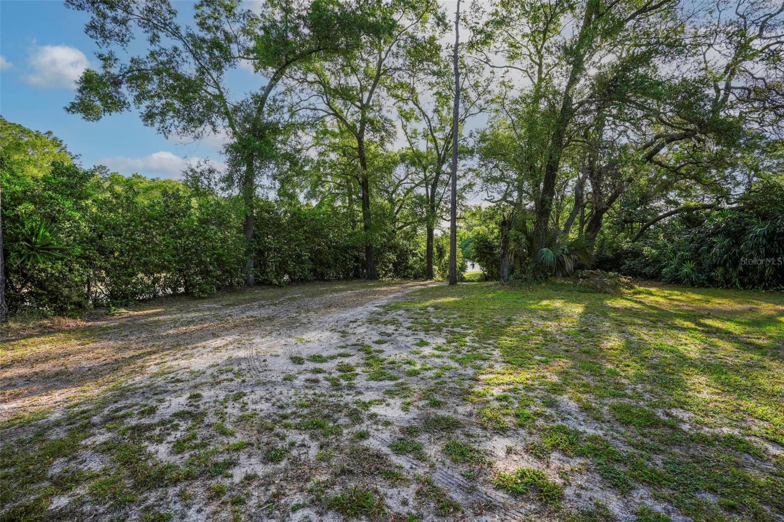 ROCK SPGS HOMESITES - Residential