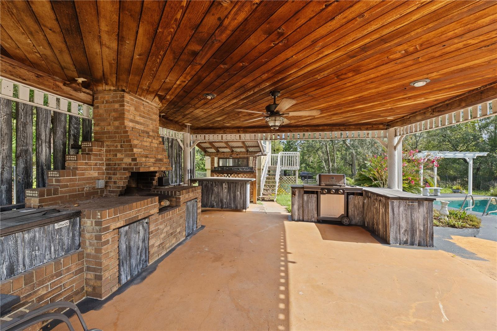 NORTH ORLANDO RANCHES SEC 01 - Residential