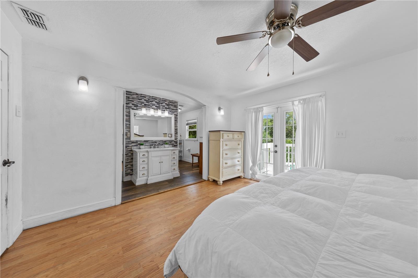 NORTH ORLANDO RANCHES SEC 01 - Residential