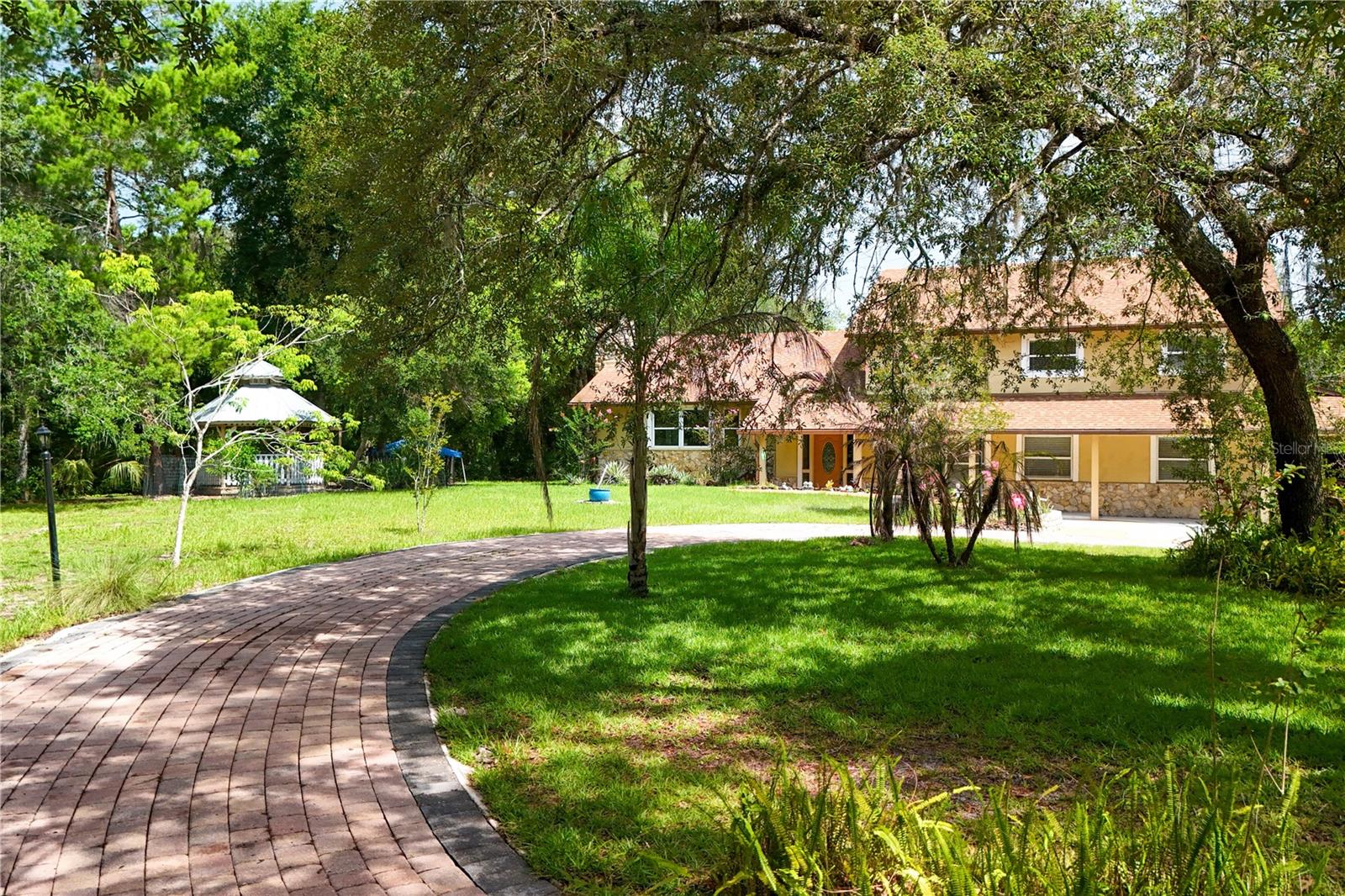 NORTH ORLANDO RANCHES SEC 01 - Residential