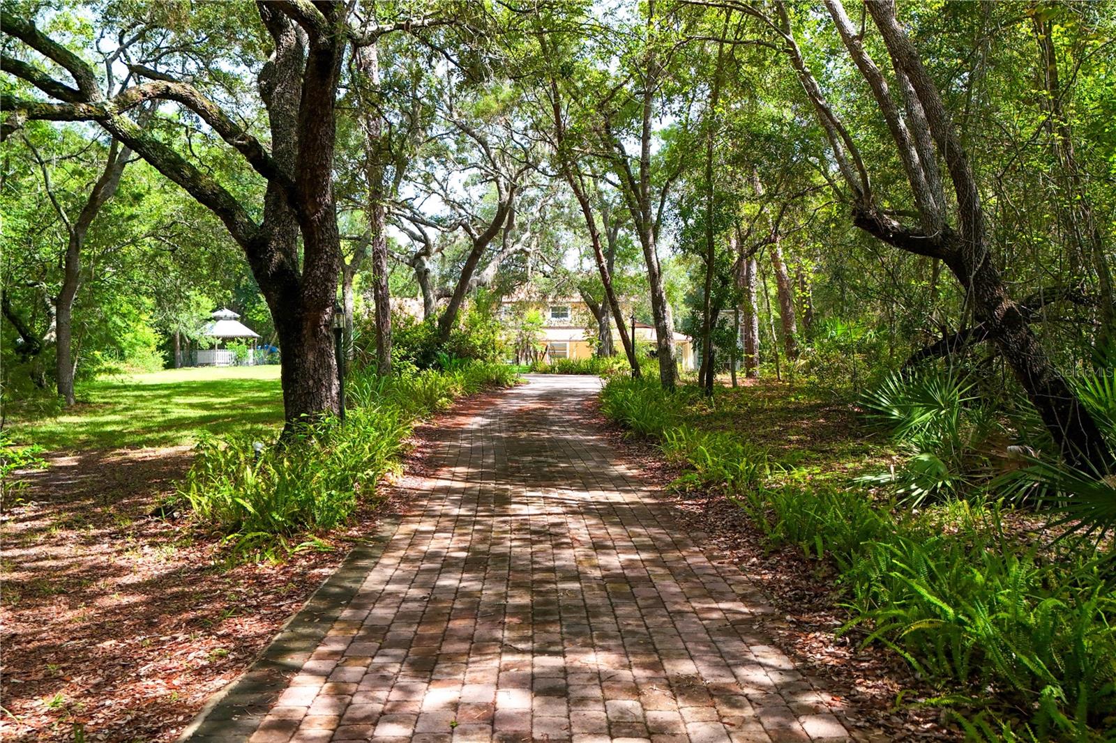 NORTH ORLANDO RANCHES SEC 01 - Residential