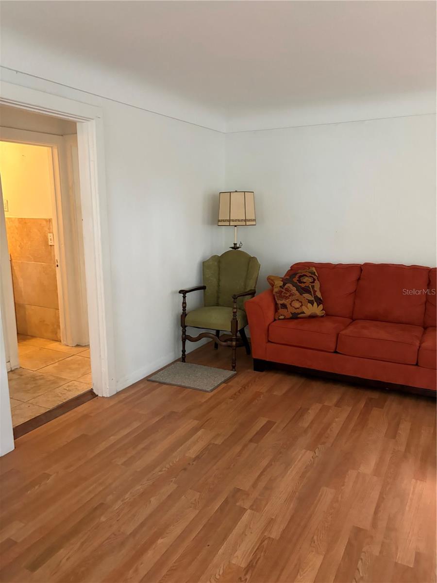 SUNNYLAND PARK - Residential