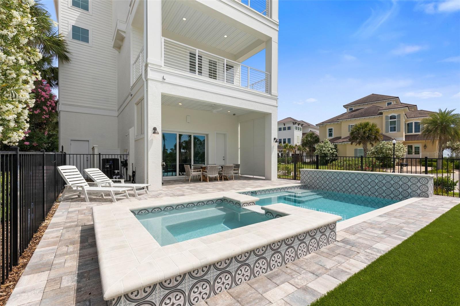 OCEAN HAMMOCK - Residential