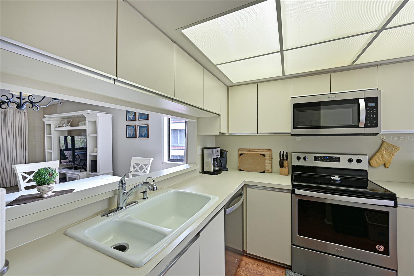 EXCELSIOR BEACH TO BAY 6 - Residential