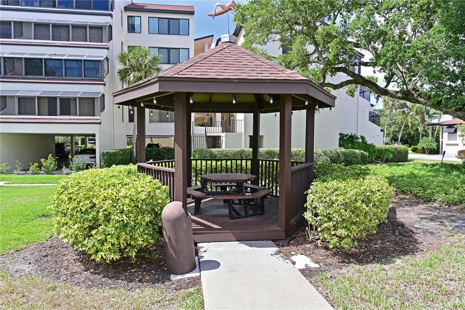 EXCELSIOR BEACH TO BAY 6 - Residential
